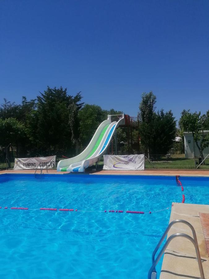 Camping Cubillas Cubillas de Santa Marta Екстериор снимка