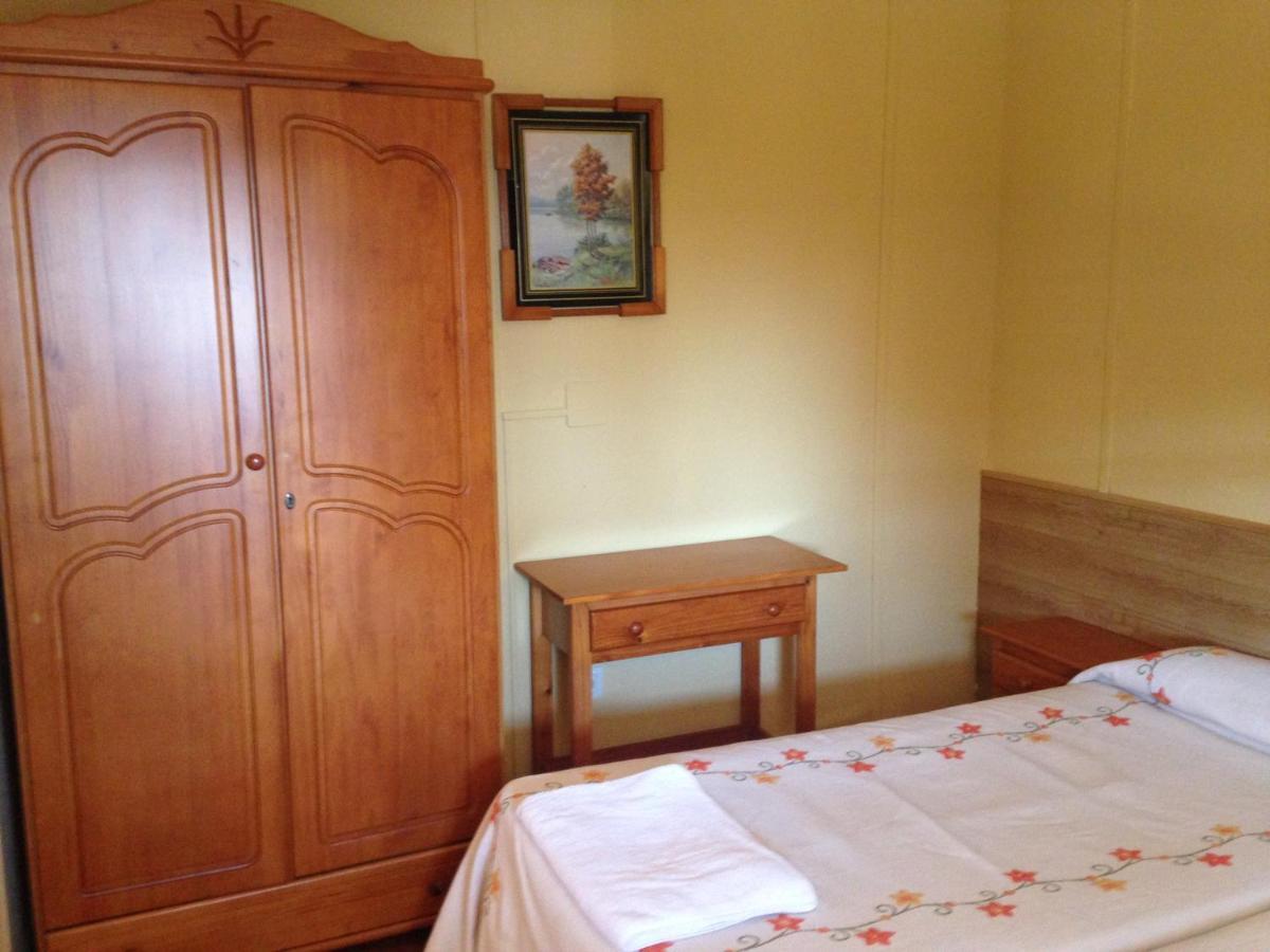 Camping Cubillas Cubillas de Santa Marta Екстериор снимка
